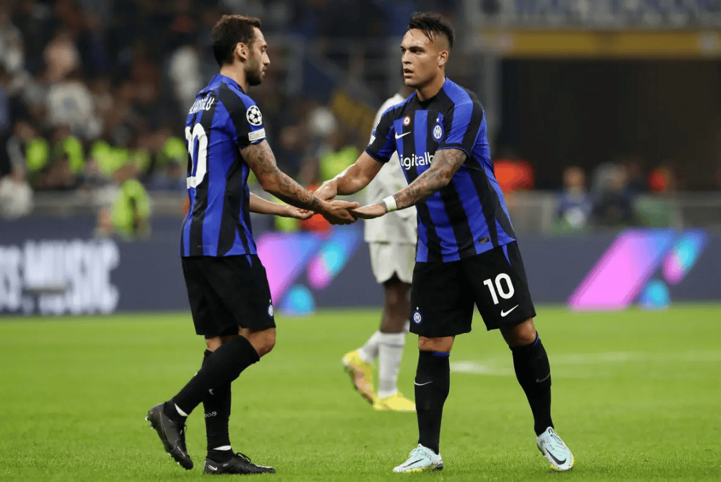 WTA年度大奖提名揭晓：荣誉归属几无悬念，网坛新秩序悄然成型（WTA年度大奖提名出炉：得主呼之欲出，网坛新格局正成形）