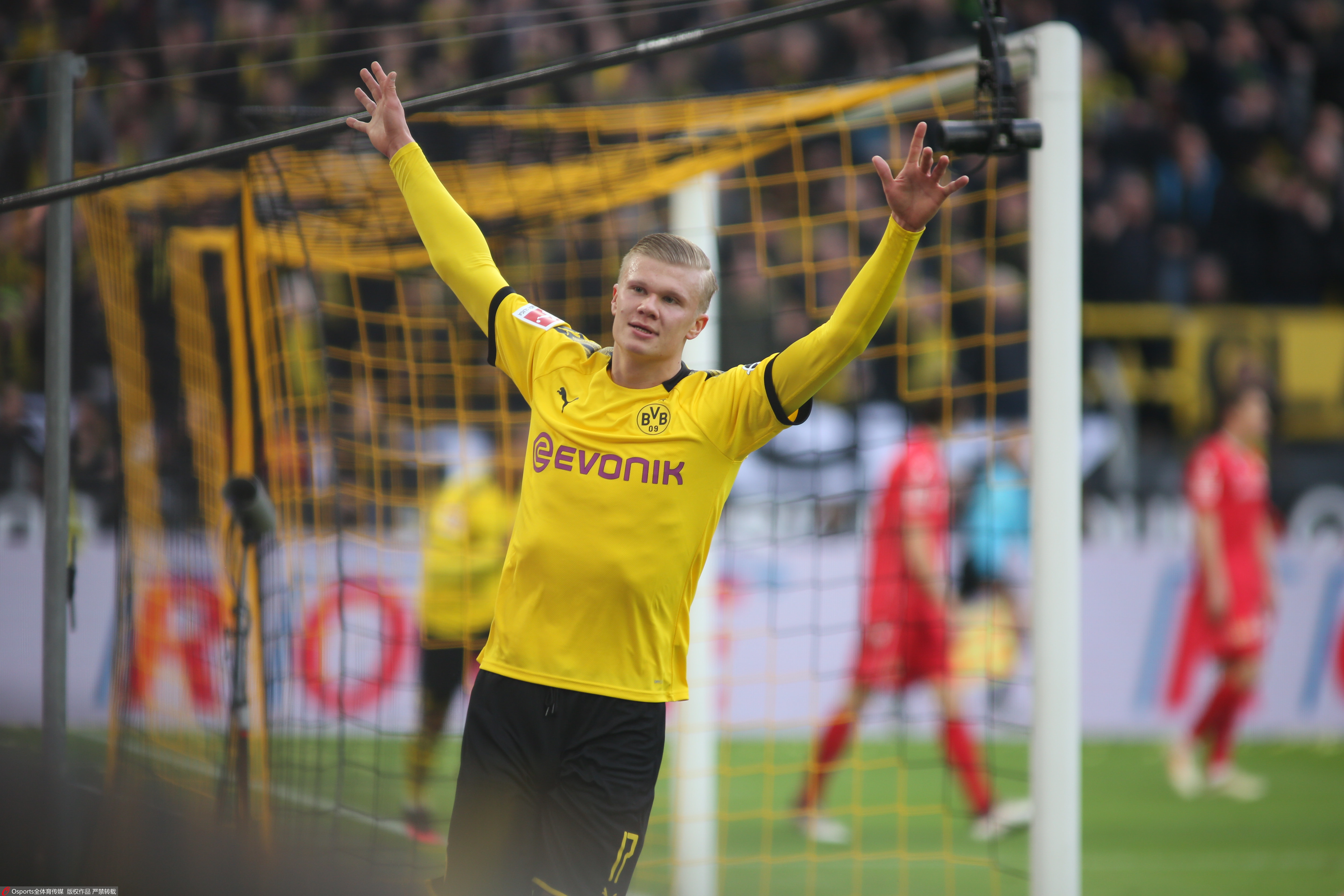 迈阿密国际2026年美冠杯16强战对手：纳什维尔或渥太华竞技（2026美冠杯16强：迈阿密国际可能对阵纳什维尔或渥太华竞技）