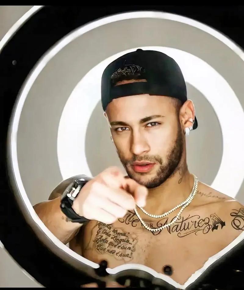 韩媒：孙兴慜前女友涉嫌多次对其敲诈，检方希望判她5年（韩国媒体：孙兴慜前女友被指多次勒索，检方建议判处5年）